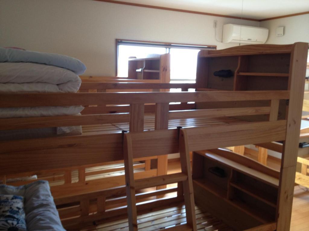 Beppu Yukemuri-No-Oka Youth Hostel Room photo