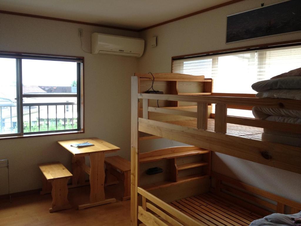 Beppu Yukemuri-No-Oka Youth Hostel Room photo